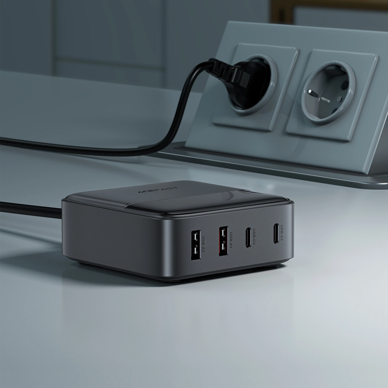 Acefast-Z6-asztali-tolto-2x-USB-C-2x-USB-A-65W-fekete-6