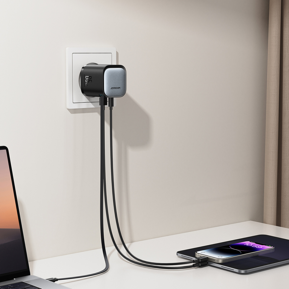 Joyroom-JR-65W-GaN-tolto-beepitett-USB-C-kabellel-USB-A-es-USB-C-portokkal-–-fekete-6