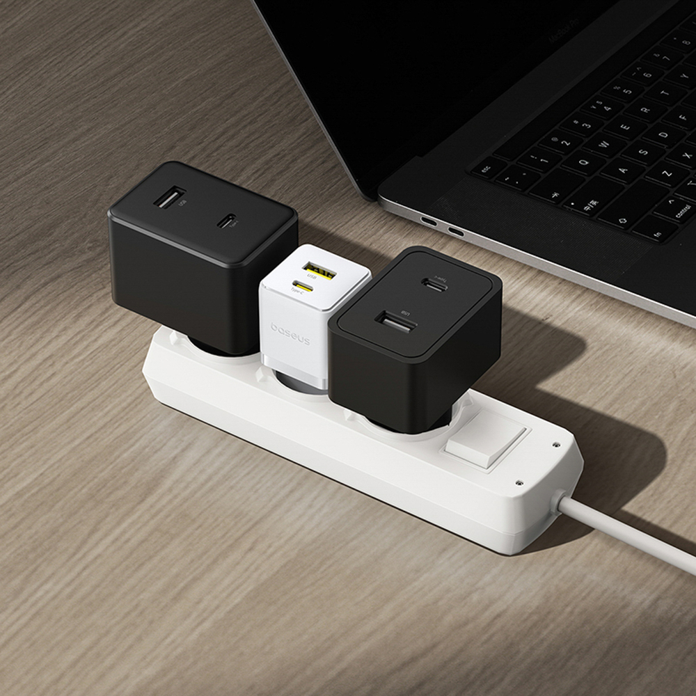 Baseus-Palm-30W-USB-C-USB-A-fali-tolto-–-feher-8