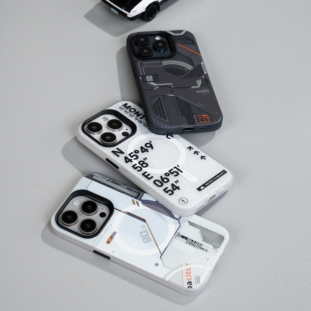 Benks-Magnetic-Mecha-Series-telefontok-iPhone-16-Plus-–-feher-4