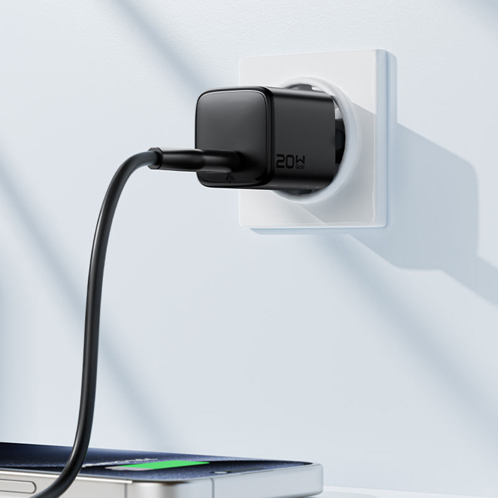 Acefast-A117-halozati-gyorstolto-GaN-20W-USB-C-mini-kivitel-–-fekete-4