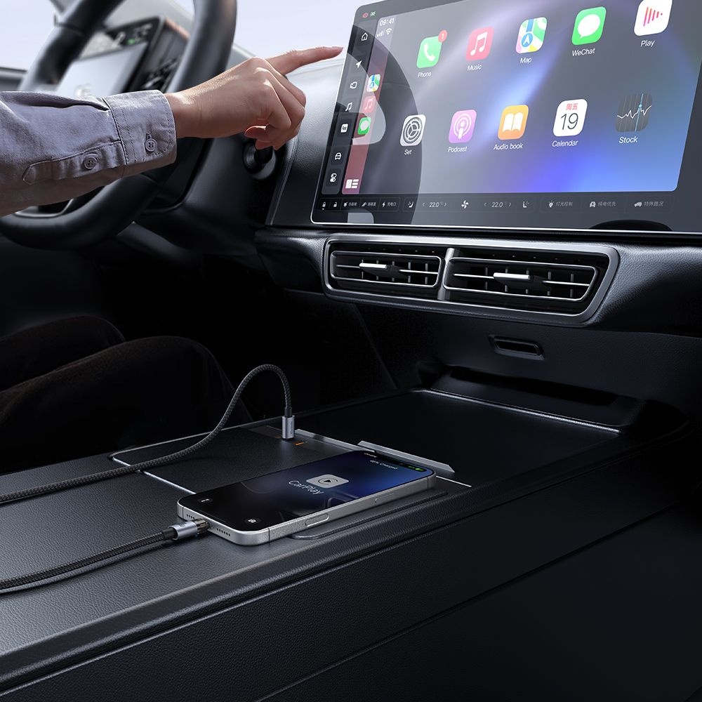 Mcdodo-CA-5580-USB-C–USB-C-100W-atlatszo-adatkabel-toltesjelzo-fennyel-1.2-m-–-fekete-3