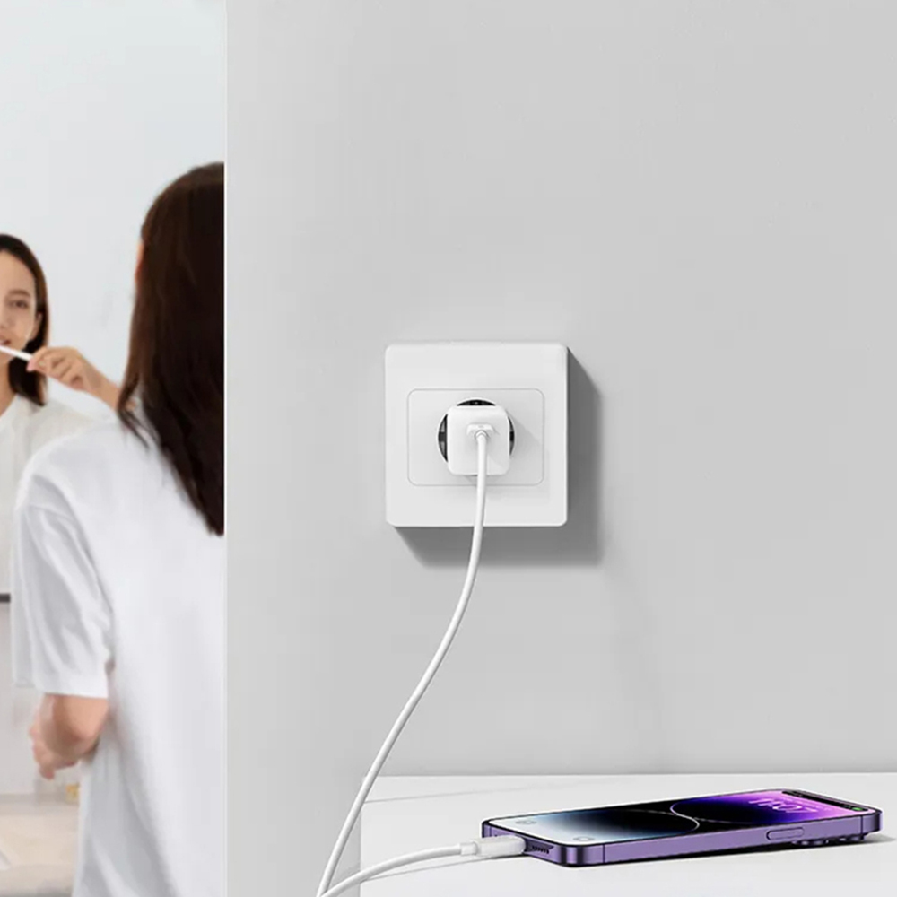 Baseus-CCGN050101-halozati-gyorstolto-GaN-20W-USB-C-–-fekete-2